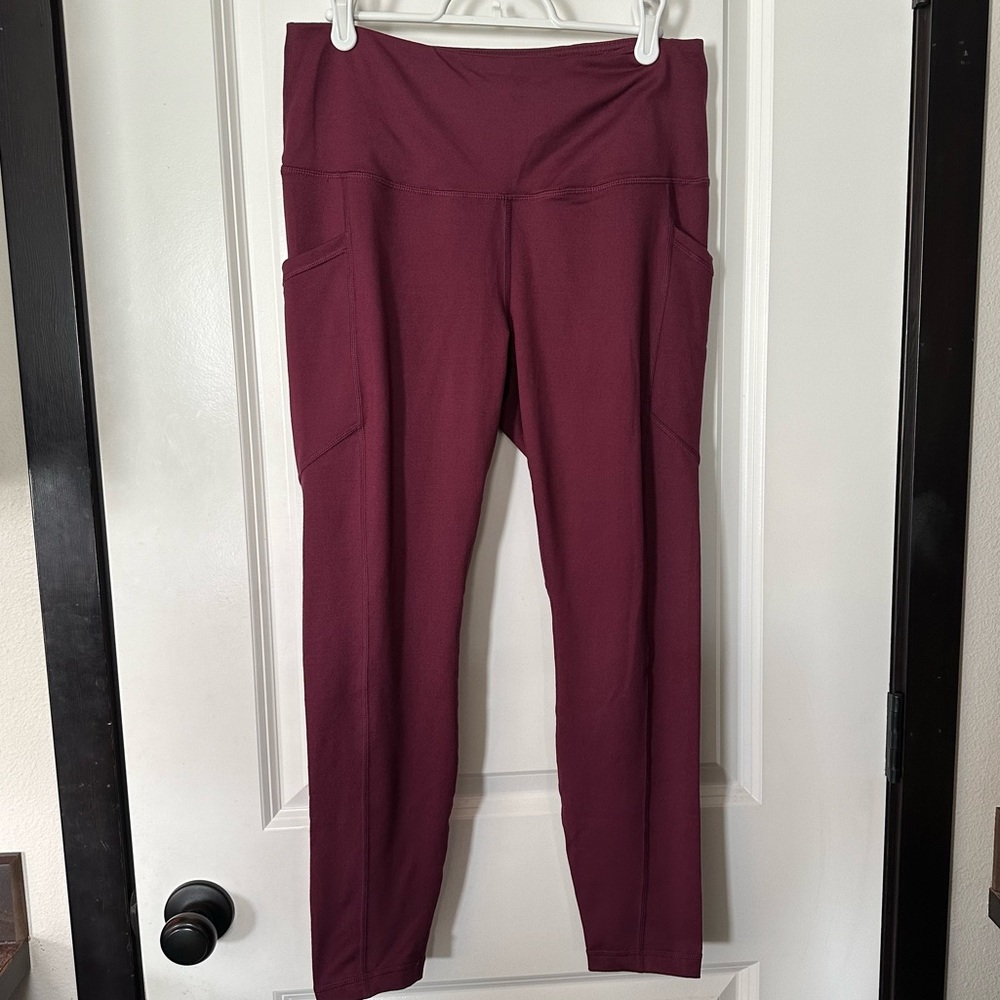 NWOT Velocity Leggings